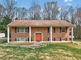 163 Baldwin Circle, Lynchburg, VA 24502