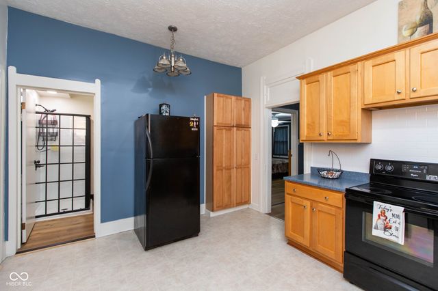 158 Banta Street, Franklin, IN 46131