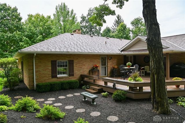9072 Stillwater Drive, Bradford, OH 45308