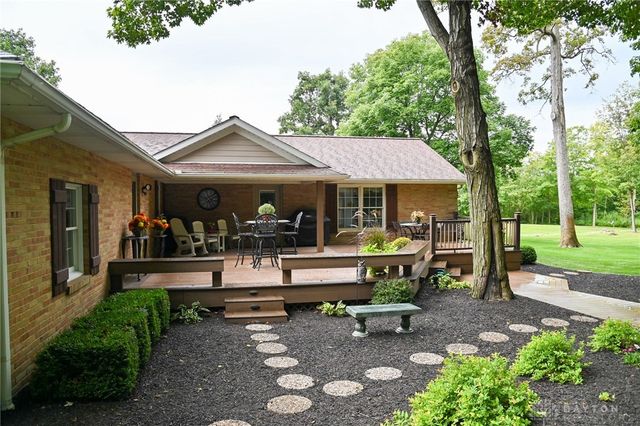 9072 Stillwater Drive, Bradford, OH 45308