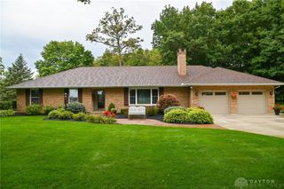 9072 Stillwater Drive, Bradford, OH 45308