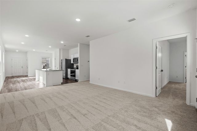 336 Sieders ST, Taylor, TX 76574