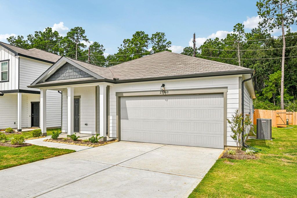 336 Sieders ST, Taylor, TX 76574