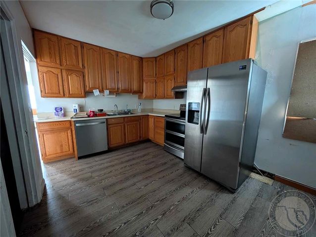 103 N Central Avenue, Fairview, MT 59221