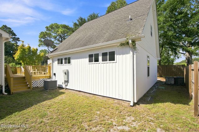 5417 Park Avenue, Wilmington, NC 28403