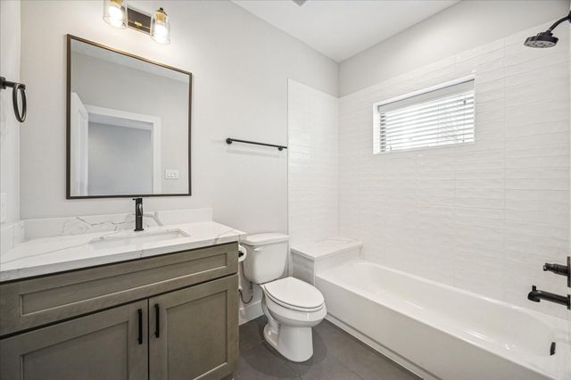 3710 Creekmont Gardens Lane, Houston, TX 77091