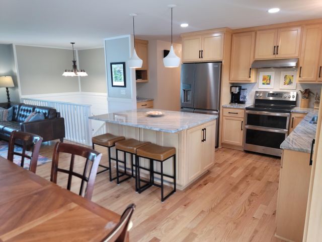 12558 Irish Avenue N, Hugo, MN 55038