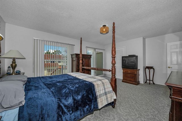 2700 BAYSHORE BOULEVARD 525, Dunedin, FL 34698