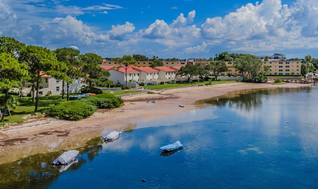 2700 BAYSHORE BOULEVARD 525, Dunedin, FL 34698