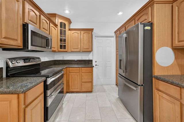 1237 Aduana Avenue, Coral Gables, FL 33146