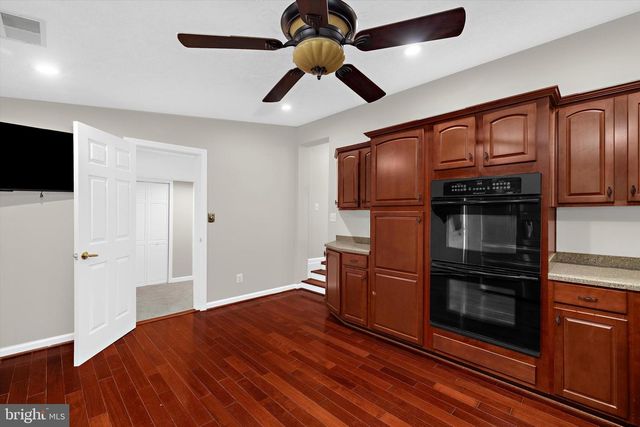 333 MAGOTHY BEACH RD, Pasadena, MD 21122