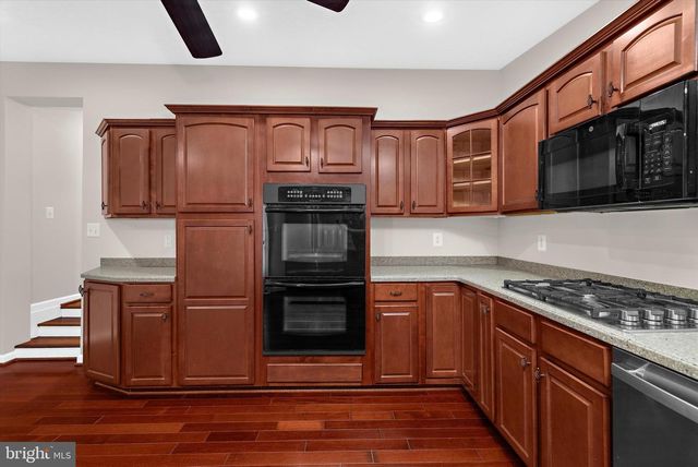 333 MAGOTHY BEACH RD, Pasadena, MD 21122