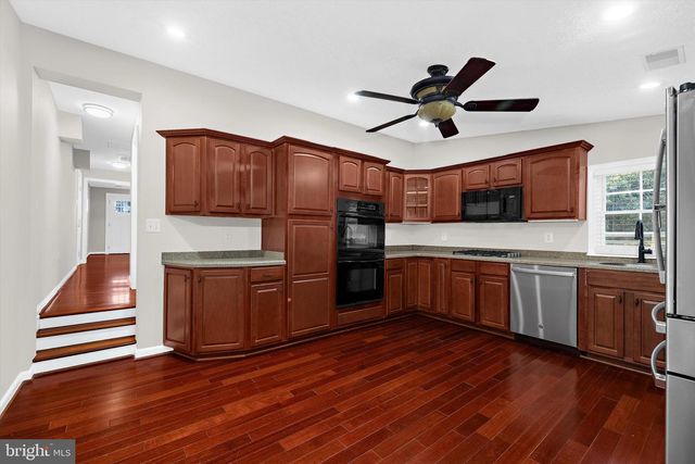 333 MAGOTHY BEACH RD, Pasadena, MD 21122