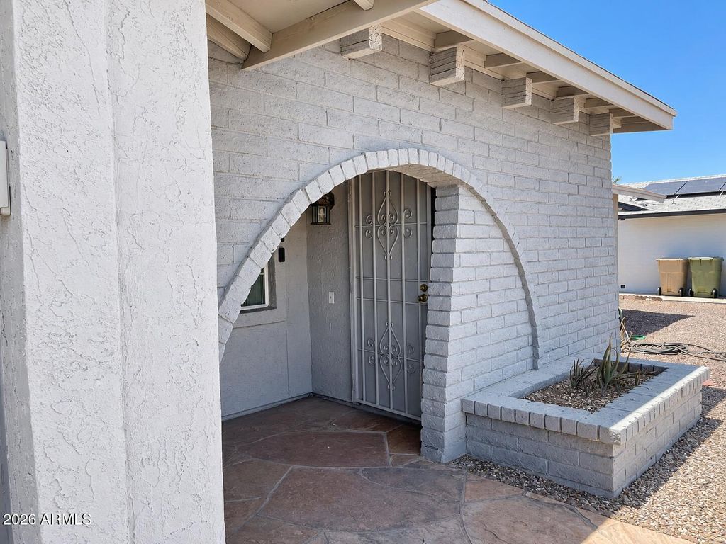 5603 W TIERRA BUENA Lane, Glendale, AZ 85306 — photo 2