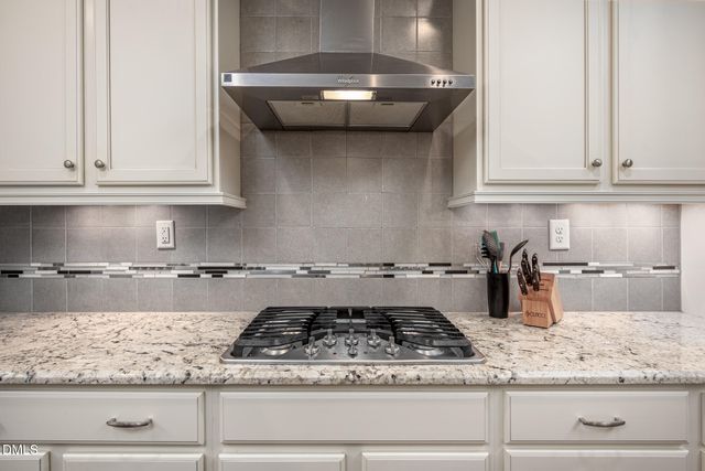 543 Dairy Glen Road, Chapel Hill, NC 27516