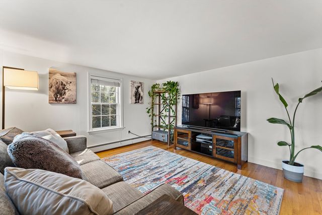 475 Massachusetts B, Lexington, MA 02420