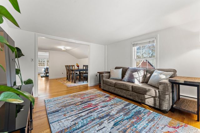 475 Massachusetts B, Lexington, MA 02420