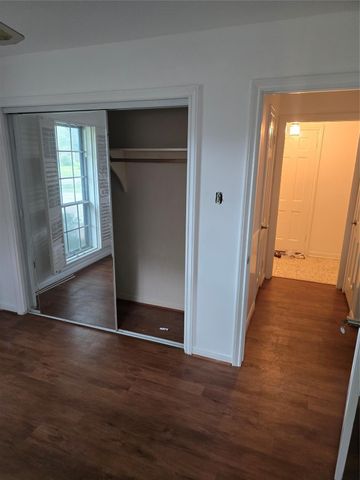 4410 Belle Glade Drive, Houston, TX 77018