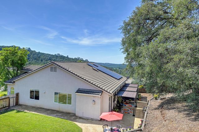4204 Gina Way, Cameron Park, CA 95682