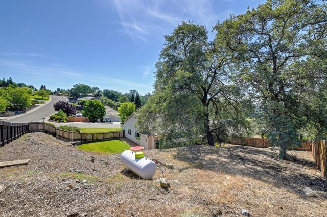 4204 Gina Way, Cameron Park, CA 95682