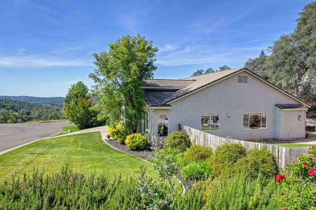4204 Gina Way, Cameron Park, CA 95682