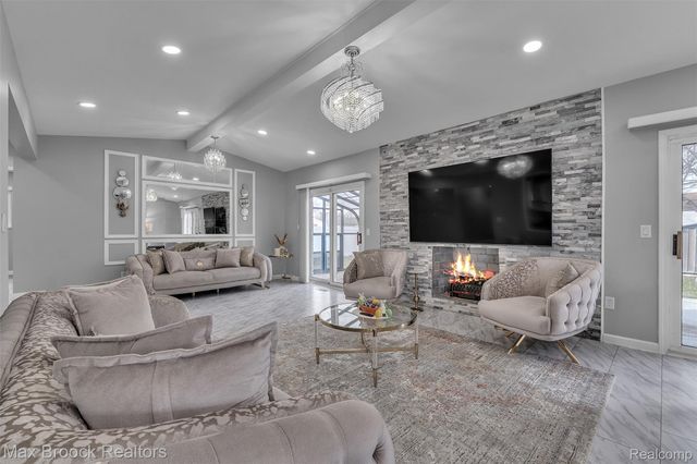 41893 Mary Kay Drive, Clinton Charter Township, MI 48038