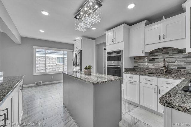 41893 Mary Kay Drive, Clinton Charter Township, MI 48038