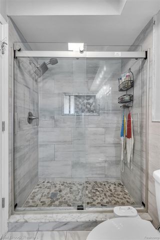 41893 Mary Kay Drive, Clinton Charter Township, MI 48038