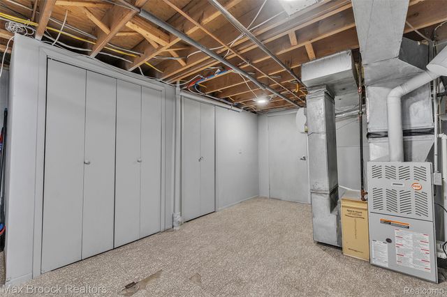 41893 Mary Kay Drive, Clinton Charter Township, MI 48038