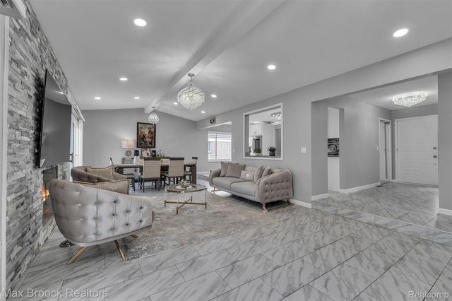 41893 Mary Kay Drive, Clinton Charter Township, MI 48038