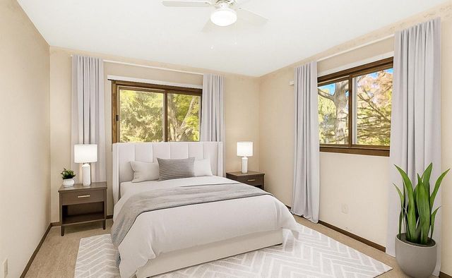 1640 Skyline DRIVE, Cedarburg, WI 53012