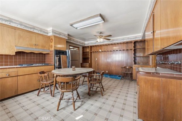 10721 Andora, Chatsworth, CA 91311