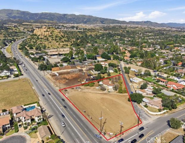 10721 Andora, Chatsworth, CA 91311