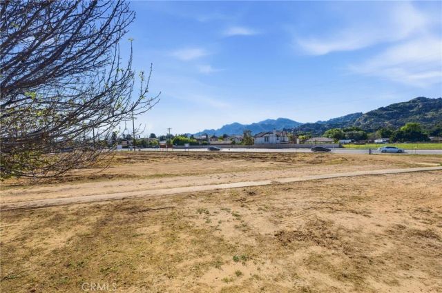 10721 Andora, Chatsworth, CA 91311