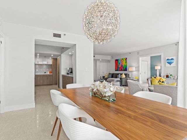 2917 S Ocean Boulevard 804, Highland Beach, FL 33487