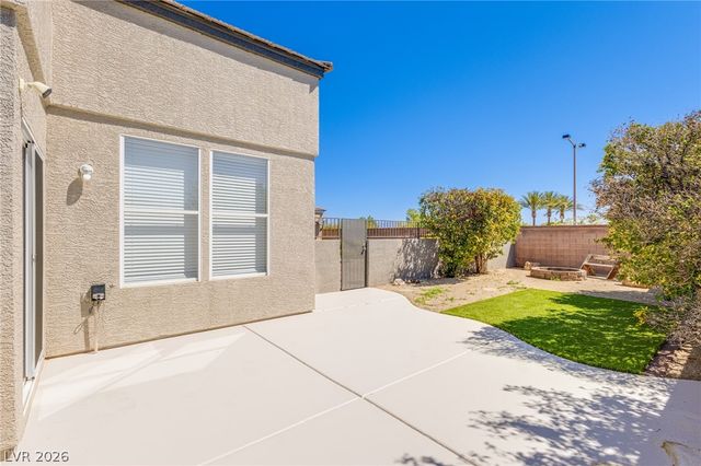 656 Chase Tree Street, Las Vegas, NV 89144