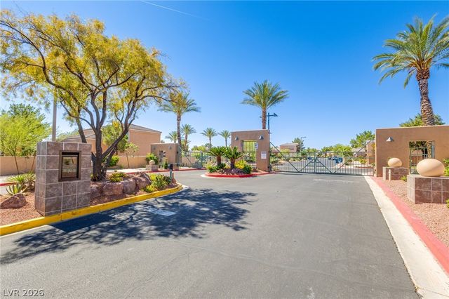 656 Chase Tree Street, Las Vegas, NV 89144