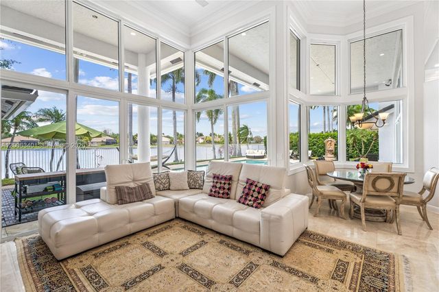 2942 Medinah, Weston, FL 33332