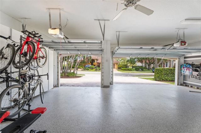 2942 Medinah, Weston, FL 33332