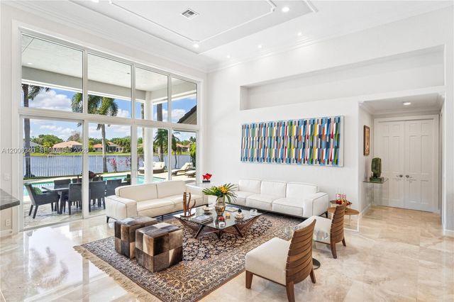 2942 Medinah, Weston, FL 33332