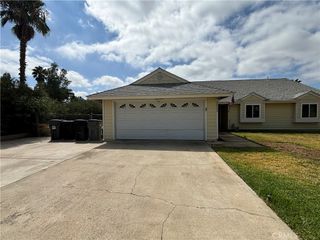 28482 El Toro, Lake Elsinore, CA 92532