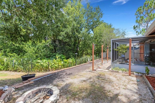 907 50TH STREET E, Bradenton, FL 34208