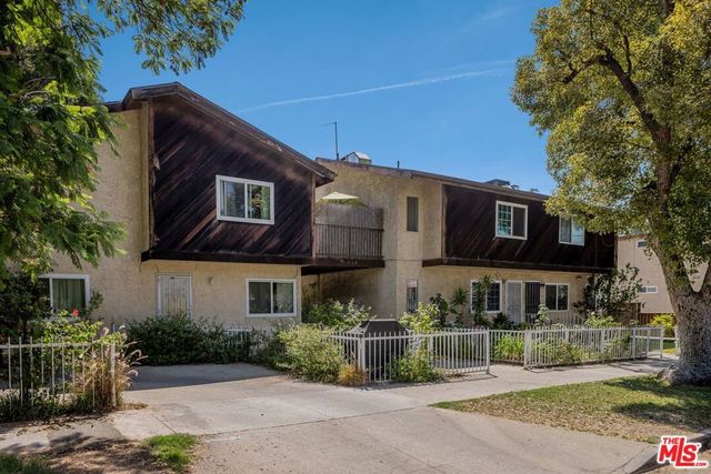 718 N Raymond Avenue 6, Pasadena, CA 91103