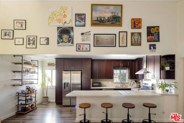 718 N Raymond Avenue 6, Pasadena, CA 91103
