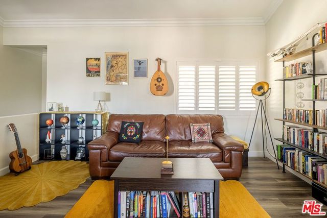 718 N Raymond Avenue 6, Pasadena, CA 91103