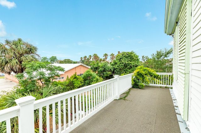 1619 Sealy Street, Galveston, TX 77550