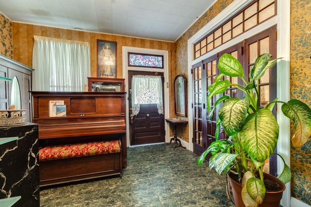1619 Sealy Street, Galveston, TX 77550