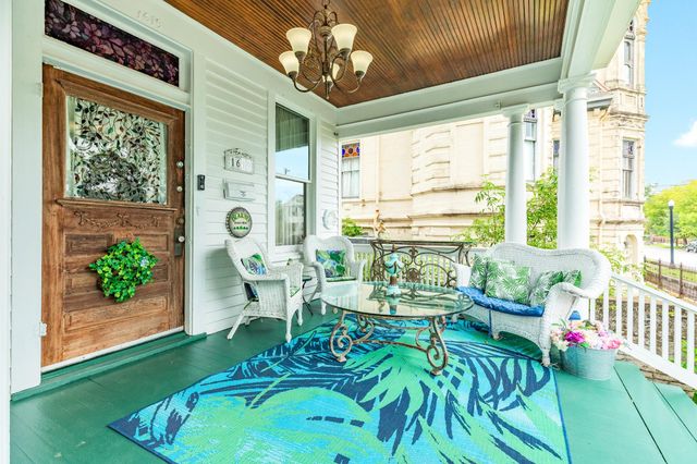 1619 Sealy Street, Galveston, TX 77550