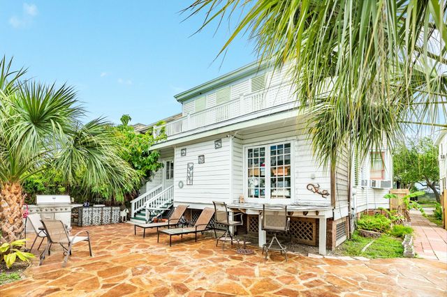 1619 Sealy Street, Galveston, TX 77550