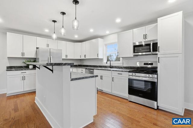 25911 N JAMES MADISON HWY, New Canton, VA 23123